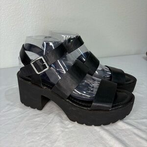 Madden Girl Black Platform Sandals with Chunky Sole